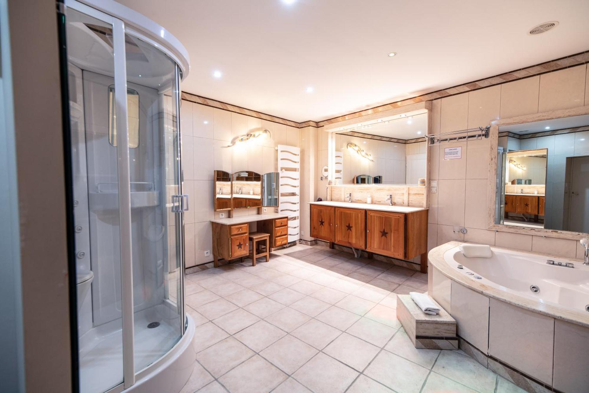 Appartement Du Couvent Нарбон Екстериор снимка