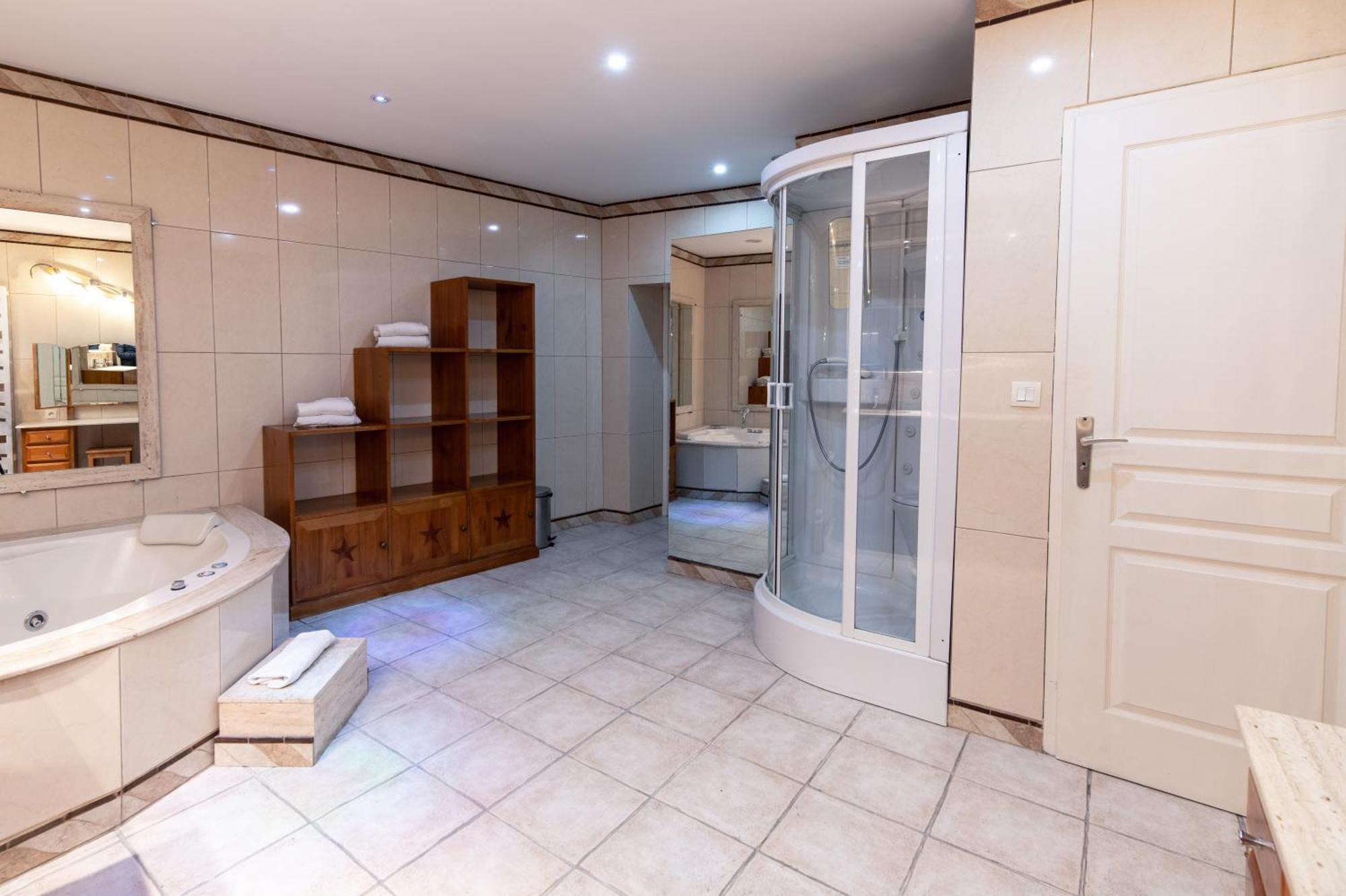 Appartement Du Couvent Нарбон Екстериор снимка